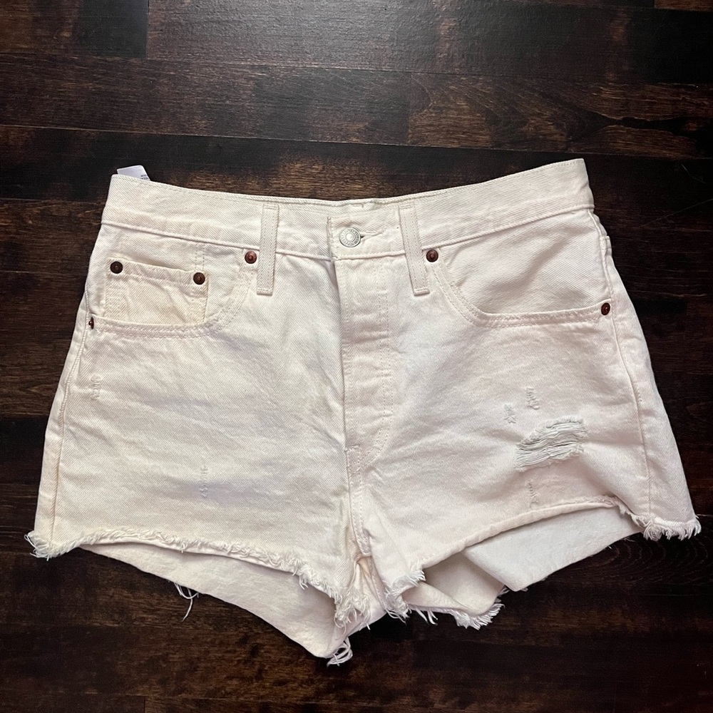 Levi’s Cutoff Shorts